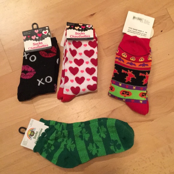 Accessories - Holiday Design Socks
